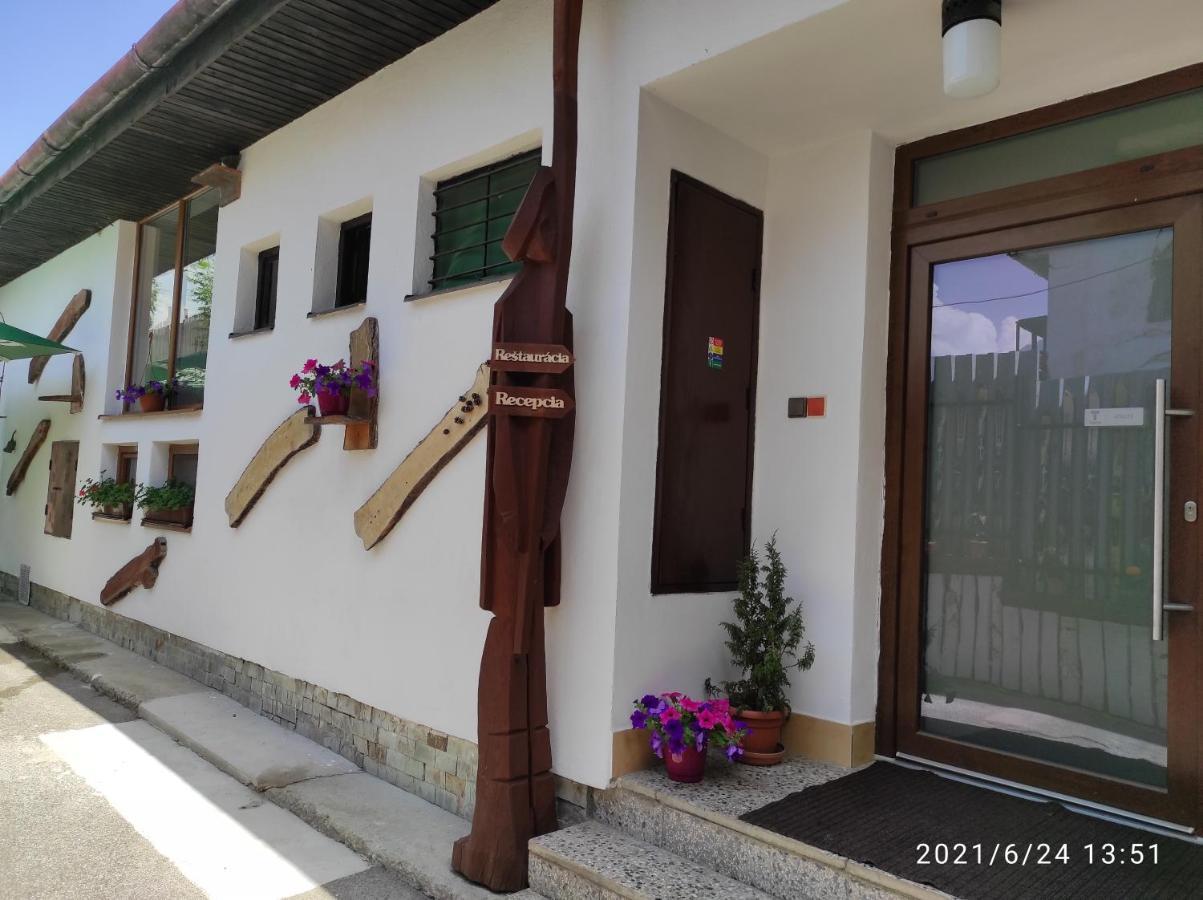 Hotel Tatrania Stará Lesná Eksteriør bilde